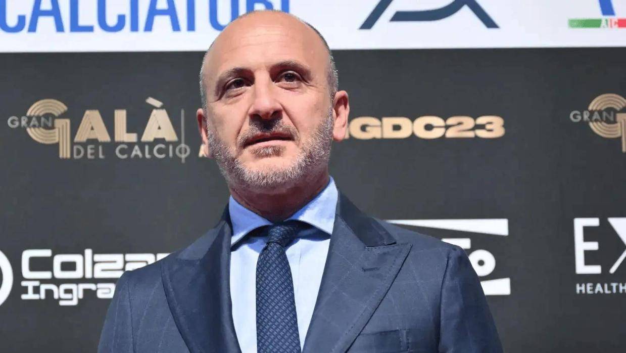 米兰体育热议 国米总监：外界对这支国米批评过头，尤其上赛季欧冠决赛后